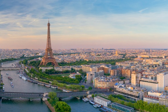 aerial-view-of-paris-with-eiffel-tower-during-sunset-picture-id847408280